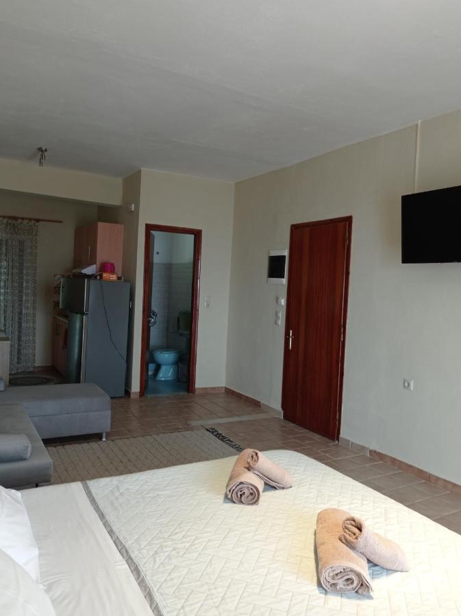 Litheri-Studios&Apartment Paleokastritsa Bagian luar foto